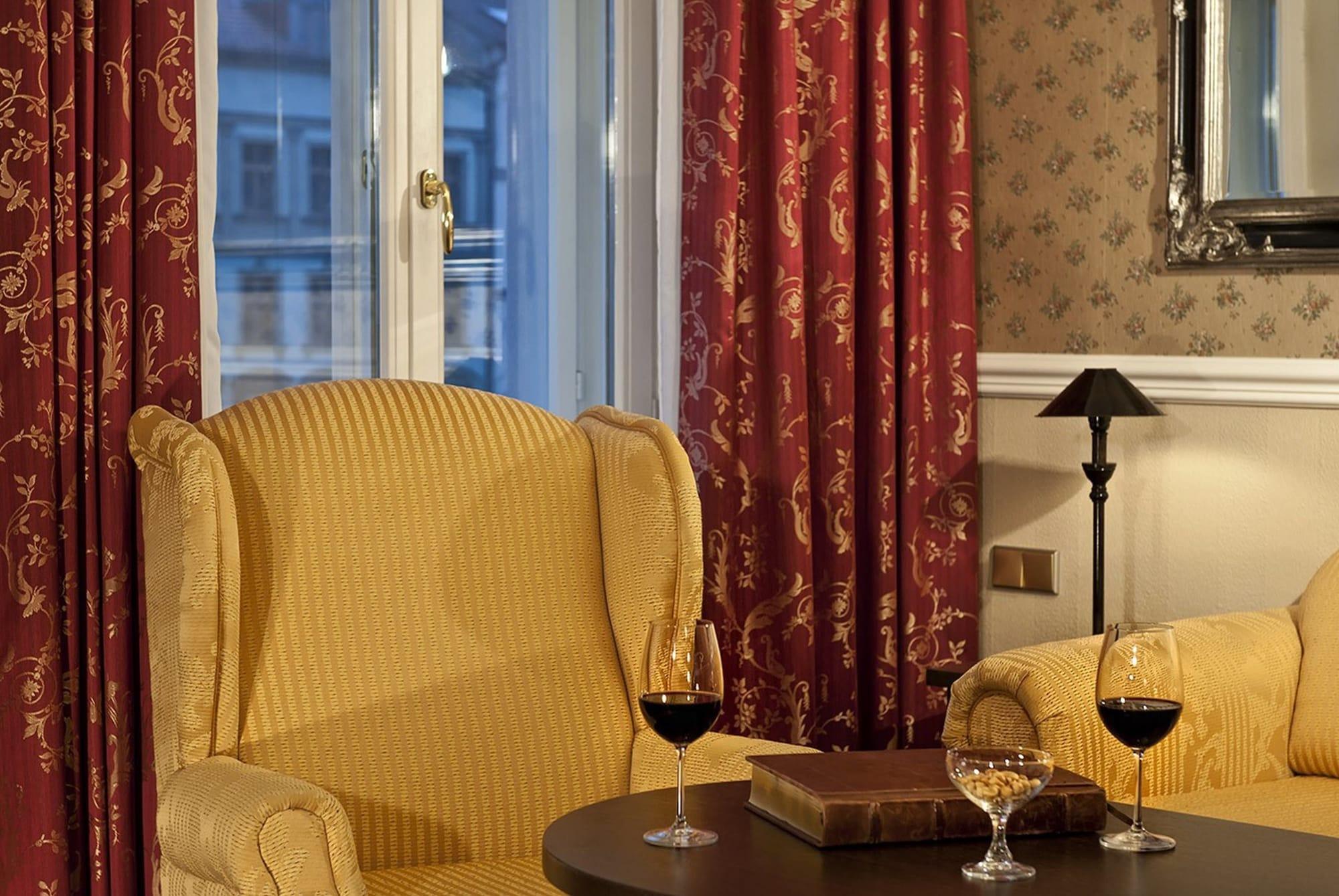 Hotel Myer's 4*