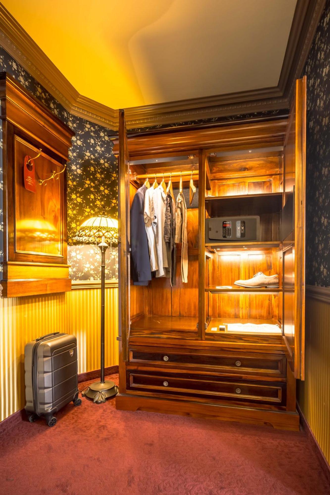 Hotel Myer's 4*